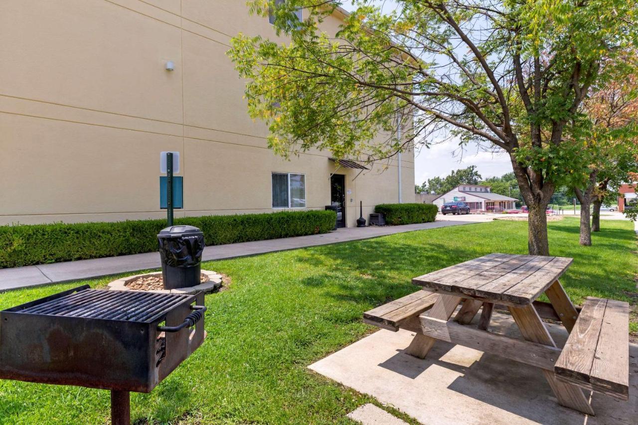 Comfort Inn & Suites Ponca City Near Marland Mansion Exterior foto